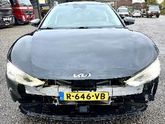 Kia EV6 Gereserveerd Plus 58kWh 170pk aut + f1 - nap - cam - keyless - front + line assist - stoelkoeling - stuurverw - stoelverw v+a picture 3