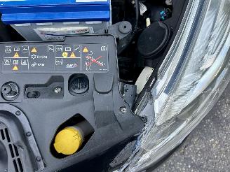 Renault Clio Estate 0.9 TCe Turbo 90pk Limited - nap - navi - pdc - lmv - led - touchscreen - aux - usb - 4x nw banden picture 62