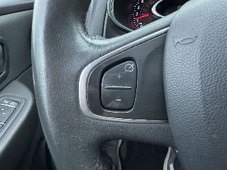 Renault Clio Estate 0.9 TCe Turbo 90pk Limited - nap - navi - pdc - lmv - led - touchscreen - aux - usb - 4x nw banden picture 24