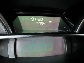 Renault Clio Estate 0.9 TCe Turbo 90pk Limited - nap - navi - pdc - lmv - led - touchscreen - aux - usb - 4x nw banden picture 45