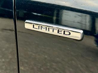 Renault Clio Estate 0.9 TCe Turbo 90pk Limited - nap - navi - pdc - lmv - led - touchscreen - aux - usb - 4x nw banden picture 10