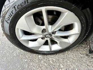 Renault Clio Estate 0.9 TCe Turbo 90pk Limited - nap - navi - pdc - lmv - led - touchscreen - aux - usb - 4x nw banden picture 75