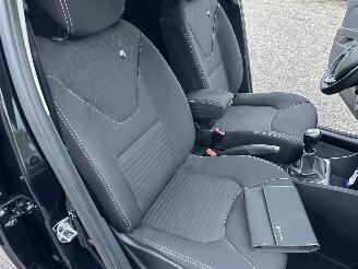 Renault Clio Estate 0.9 TCe Turbo 90pk Limited - nap - navi - pdc - lmv - led - touchscreen - aux - usb - 4x nw banden picture 31