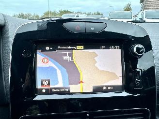 Renault Clio Estate 0.9 TCe Turbo 90pk Limited - nap - navi - pdc - lmv - led - touchscreen - aux - usb - 4x nw banden picture 27