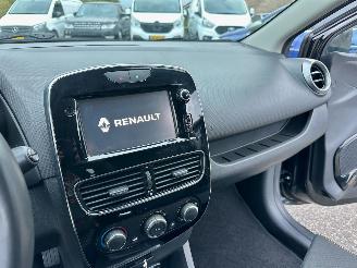 Renault Clio Estate 0.9 TCe Turbo 90pk Limited - nap - navi - pdc - lmv - led - touchscreen - aux - usb - 4x nw banden picture 36