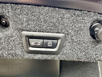 BMW 5-serie Gereserveerd 550i 4.4 V8 TwinTurbo 408pk 8-traps aut M-Sport - nap - b&o - schuifdak - massage - softclose - tv schermen - 360cam picture 38