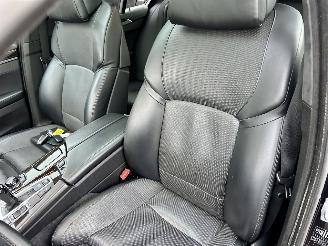BMW 5-serie Gereserveerd 550i 4.4 V8 TwinTurbo 408pk 8-traps aut M-Sport - nap - b&o - schuifdak - massage - softclose - tv schermen - 360cam picture 17
