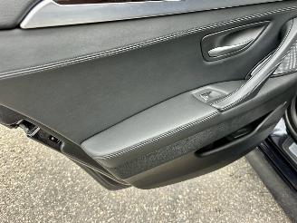 BMW 5-serie Gereserveerd 550i 4.4 V8 TwinTurbo 408pk 8-traps aut M-Sport - nap - b&o - schuifdak - massage - softclose - tv schermen - 360cam picture 87