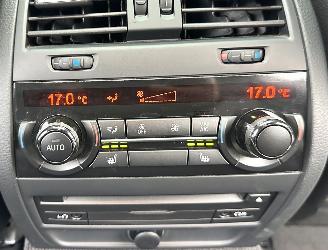 BMW 5-serie Gereserveerd 550i 4.4 V8 TwinTurbo 408pk 8-traps aut M-Sport - nap - b&o - schuifdak - massage - softclose - tv schermen - 360cam picture 65