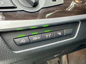 BMW 5-serie Gereserveerd 550i 4.4 V8 TwinTurbo 408pk 8-traps aut M-Sport - nap - b&o - schuifdak - massage - softclose - tv schermen - 360cam picture 18