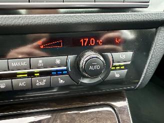 BMW 5-serie Gereserveerd 550i 4.4 V8 TwinTurbo 408pk 8-traps aut M-Sport - nap - b&o - schuifdak - massage - softclose - tv schermen - 360cam picture 13