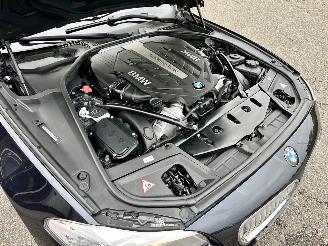 BMW 5-serie Gereserveerd 550i 4.4 V8 TwinTurbo 408pk 8-traps aut M-Sport - nap - b&o - schuifdak - massage - softclose - tv schermen - 360cam picture 148