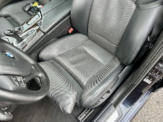 BMW 5-serie Gereserveerd 550i 4.4 V8 TwinTurbo 408pk 8-traps aut M-Sport - nap - b&o - schuifdak - massage - softclose - tv schermen - 360cam picture 78