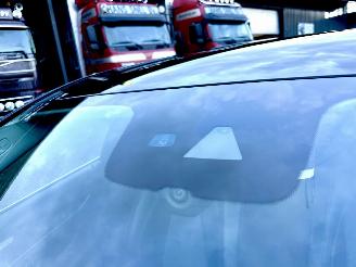 Mercedes E-klasse Gereserveerd 220D 194pk 9-traps aut + f1 Excl Line - widescreen - front + line + side assist - cam - navi - sfeerverl picture 7