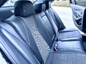 Mercedes E-klasse Gereserveerd 220D 194pk 9-traps aut + f1 Excl Line - widescreen - front + line + side assist - cam - navi - sfeerverl picture 80