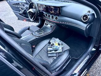 Mercedes E-klasse Gereserveerd 220D 194pk 9-traps aut + f1 Excl Line - widescreen - front + line + side assist - cam - navi - sfeerverl picture 16
