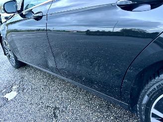 Mercedes E-klasse Gereserveerd 220D 194pk 9-traps aut + f1 Excl Line - widescreen - front + line + side assist - cam - navi - sfeerverl picture 99