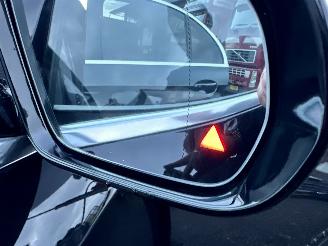 Mercedes E-klasse Gereserveerd 220D 194pk 9-traps aut + f1 Excl Line - widescreen - front + line + side assist - cam - navi - sfeerverl picture 6