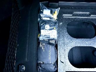 Mercedes E-klasse Gereserveerd 220D 194pk 9-traps aut + f1 Excl Line - widescreen - front + line + side assist - cam - navi - sfeerverl picture 73