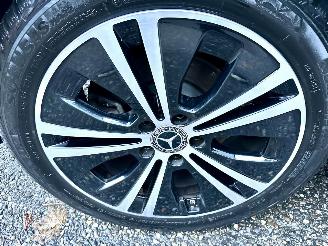 Mercedes E-klasse Gereserveerd 220D 194pk 9-traps aut + f1 Excl Line - widescreen - front + line + side assist - cam - navi - sfeerverl picture 94