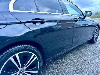 Mercedes E-klasse Gereserveerd 220D 194pk 9-traps aut + f1 Excl Line - widescreen - front + line + side assist - cam - navi - sfeerverl picture 102
