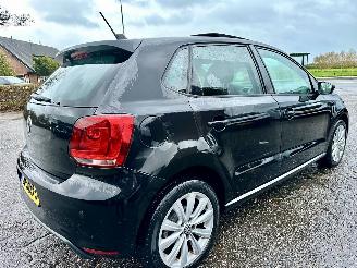 Volkswagen Polo 1.2 TSI 105pk 6-bak Highline 5drs - pano - airco - cruise - pdc - lmv - 4x elektr ramen - alcantara picture 5
