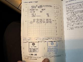 Volkswagen Passat 2.0 TDI 140pk aut Highl Exe Ed - pano - stoelverw v+a - dvd in hoofdst - xenon - standkachel picture 84