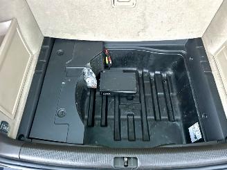 Volkswagen Passat 2.0 TDI 140pk aut Highl Exe Ed - pano - stoelverw v+a - dvd in hoofdst - xenon - standkachel picture 71