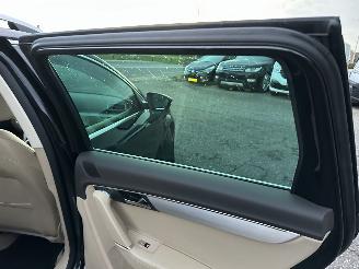 Volkswagen Passat 2.0 TDI 140pk aut Highl Exe Ed - pano - stoelverw v+a - dvd in hoofdst - xenon - standkachel picture 61