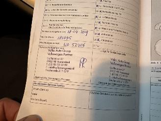 Volkswagen Passat 2.0 TDI 140pk aut Highl Exe Ed - pano - stoelverw v+a - dvd in hoofdst - xenon - standkachel picture 78