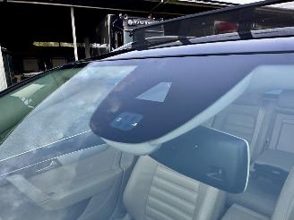 Volkswagen Passat 2.0 TDI 140pk aut Highl Exe Ed - pano - stoelverw v+a - dvd in hoofdst - xenon - standkachel picture 8