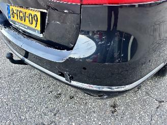 Volkswagen Passat 2.0 TDI 140pk aut Highl Exe Ed - pano - stoelverw v+a - dvd in hoofdst - xenon - standkachel picture 109