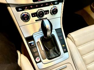 Volkswagen Passat 2.0 TDI 140pk aut Highl Exe Ed - pano - stoelverw v+a - dvd in hoofdst - xenon - standkachel picture 21