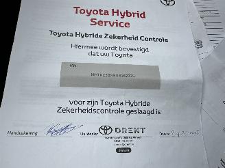 Toyota C-HR Gereserveerd 1.8 Full Hybrid 148pk aut Energy - 42dkm nap - navi - camera - keyless entry + start - front + line assist picture 30