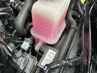 Toyota C-HR Gereserveerd 1.8 Full Hybrid 148pk aut Energy - 42dkm nap - navi - camera - keyless entry + start - front + line assist picture 101