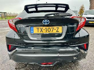 Toyota C-HR Gereserveerd 1.8 Full Hybrid 148pk aut Energy - 42dkm nap - navi - camera - keyless entry + start - front + line assist picture 6
