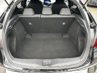 Toyota C-HR Gereserveerd 1.8 Full Hybrid 148pk aut Energy - 42dkm nap - navi - camera - keyless entry + start - front + line assist picture 74