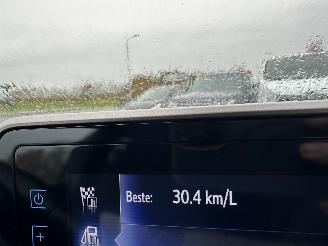 Toyota C-HR Gereserveerd 1.8 Full Hybrid 148pk aut Energy - 42dkm nap - navi - camera - keyless entry + start - front + line assist picture 58