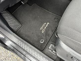 Toyota C-HR Gereserveerd 1.8 Full Hybrid 148pk aut Energy - 42dkm nap - navi - camera - keyless entry + start - front + line assist picture 48