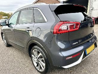 Kia Niro 1.6 Hybrid 119pk Aut Design Ed - nap - schuifdak - navi - cam - line assist - stuurverw - stoelverw picture 7