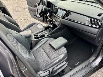 Kia Niro 1.6 Hybrid 119pk Aut Design Ed - nap - schuifdak - navi - cam - line assist - stuurverw - stoelverw picture 18