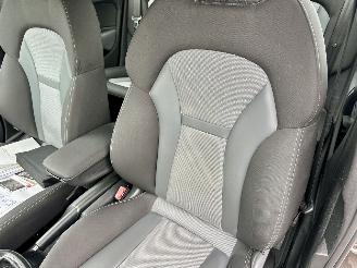 Audi A1 Sportback 1.0 TFSI 95pk Design Prol.Pl 5drs - 68dkm - navi - pdc - stoelverw - bearlock - clima - cruise picture 45