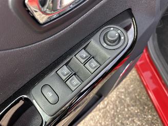 Renault Captur 1.2 TCe Turbo Xmod 120pk 6-traps aut - 84dkm nap - navi - cam - leer - stoelverw - keyless - pdc v+a picture 46