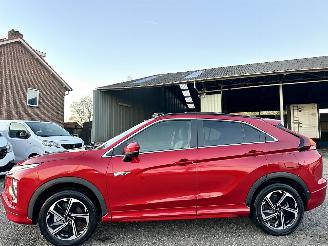 Voiture accidenté Mitsubishi Eclipse Cross 2.4 PHEV AWD Instyle 2023/1
