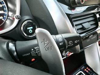 Mitsubishi Eclipse Cross 2.4 PHEV Plug-In Hybrid AWD Instyle - nap - pano - hud - leer - stuur + stoelverw v+a - 360cam - front + line + side assist picture 21