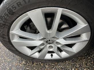 Skoda Octavia 1.0 TSI 116pk 6-bak Greentech Bus Edition Plus - xenon - virtual - camera - pdc - carplay - clima - cruise picture 86