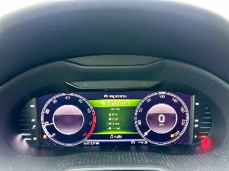Skoda Octavia 1.0 TSI 116pk 6-bak Greentech Bus Edition Plus - xenon - virtual - camera - pdc - carplay - clima - cruise picture 21
