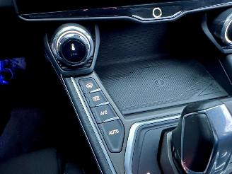 Lynk & Co 01 1.5 Plug-In Hybrid 7-Traps aut - pano - navi - 360cam - stoelverw - 20inch - Infinity - pdc v+a picture 42