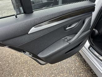 BMW 5-serie Touring 520i 184pk 8-traps aut Luxury Ed - nap - leer - stoelverw - elektr trekh + stuur - memory l+r picture 51