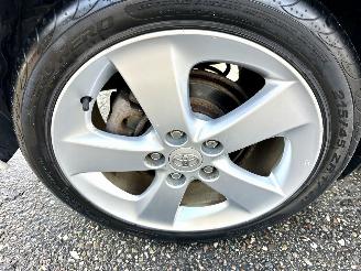 Toyota Auris 1.8 Full Hybrid 123pk aut Executive - nap - navi - camera - keyless entry + start - lmv + 4x goede banden picture 72